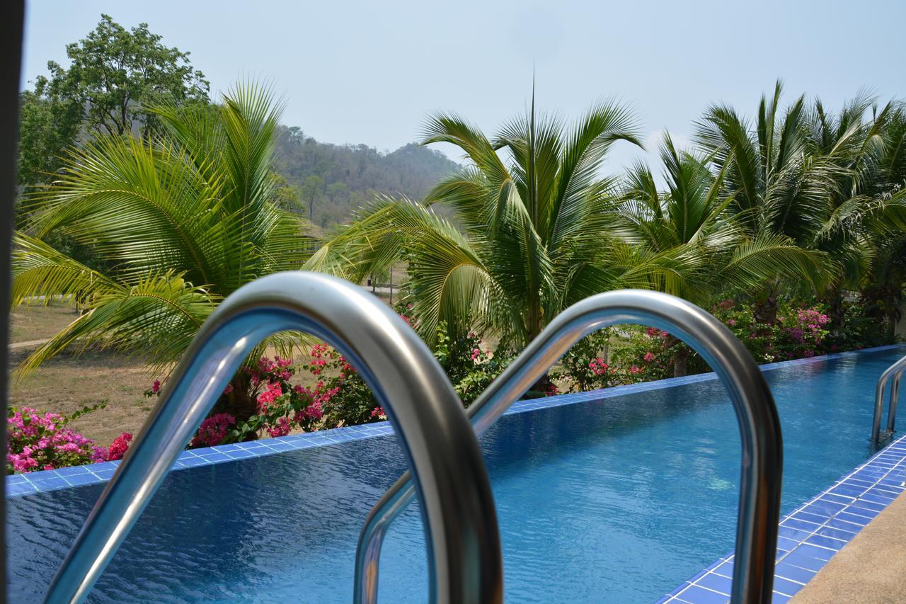 Sir James Resort Phayayen Exterior photo